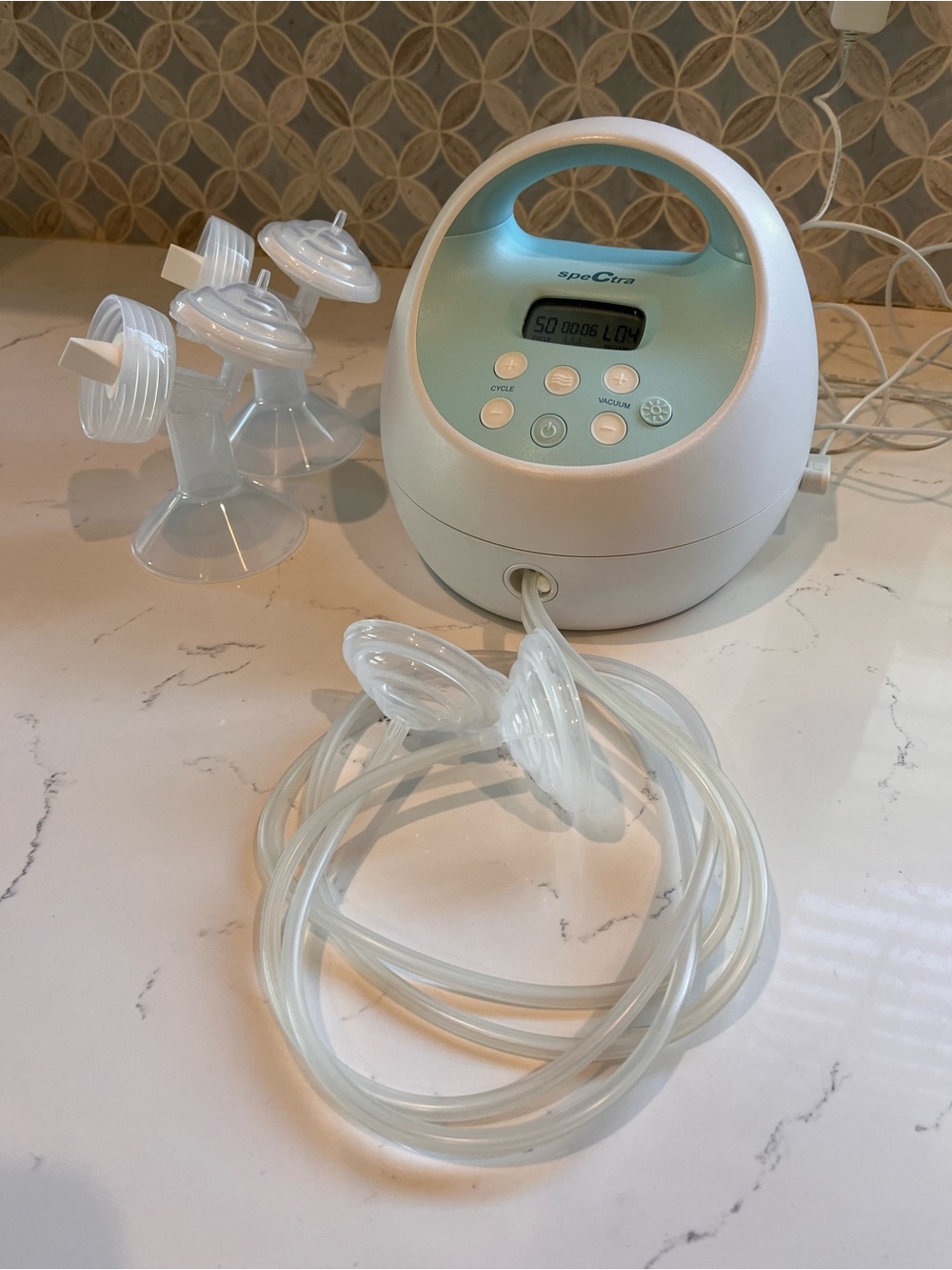 Spectra S1 Plus Portable & Rechargeable Hospital Strength Double Electric Used